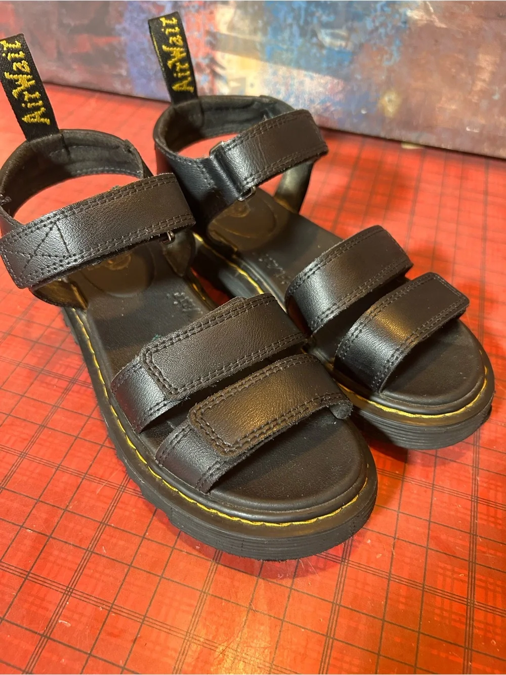 N/A dr martens
